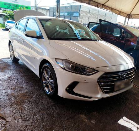 HYUNDAI ELANTRA 2.0 16V FLEX SPECIAL EDITION 4P AUTOMÁTICO HYUNDAI ELANTRA 2.0 16V FLEX SPECIAL EDITION 4P AUTOMÁTICO
